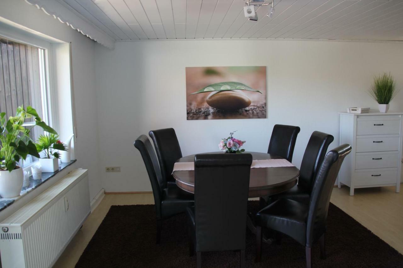 Apartment Abersfelder Mit Balkon Wildflecken